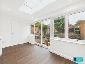 Family Room- click for photo gallery